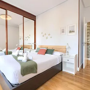 Iturribide Hogar Moderno Junto Al Metro Apartamento Bilbao
